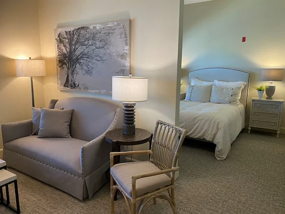 Magnolia Court Apartment 