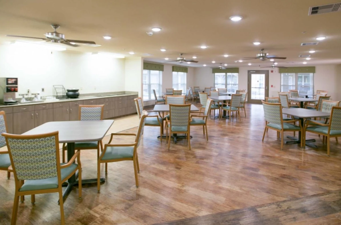 Image of Legend Oaks Healthcare & Rehabilitation Garland (4)