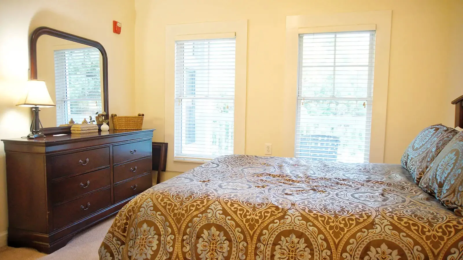 Image of Vernon Woods Retirement Community (7)