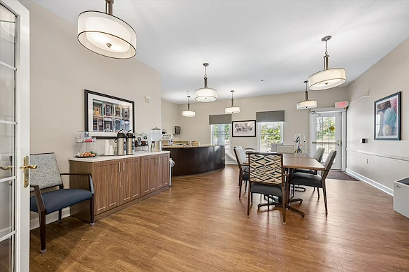 Image of Medina Pointe Senior Living (4)
