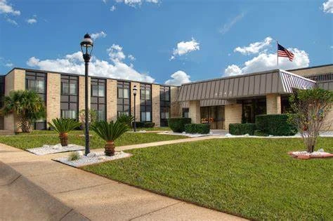 Image of Bayside Health and Rehabilitation Center (1)