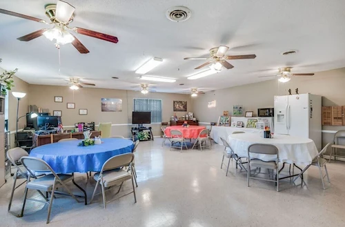 Image of Rose Garden Apartments (4)