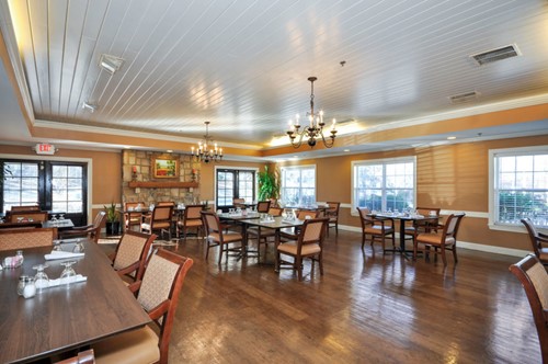 Image of Oaks at Alpharetta (3)