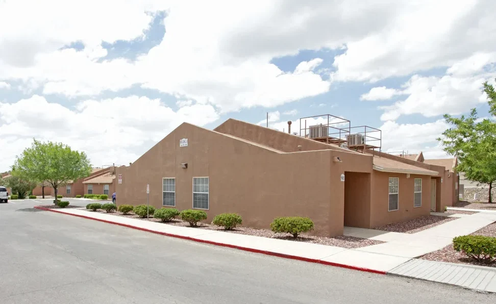 Image of Parkside Senior Apartments (2)