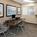 Image of College Park Towers I & II (4)