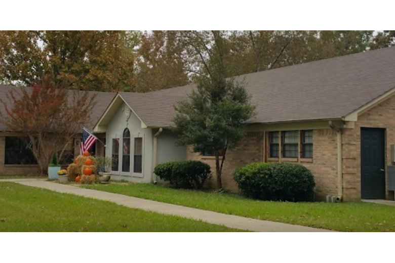 Image of Magnolia Gardens Assisted Living (1)