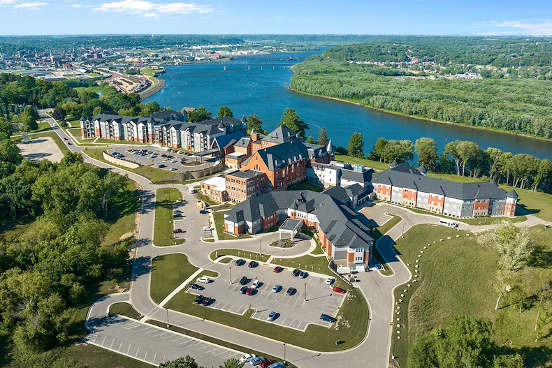 Image of Mount Carmel Bluffs (1)