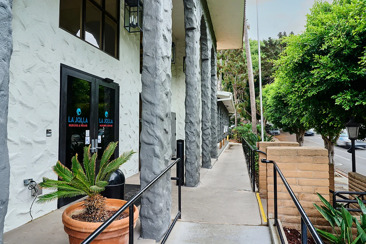 Image of La Jolla Nursing & Rehabilitation Center (2)