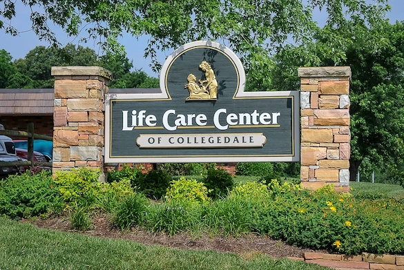 Image of Life Care Center Of Collegedale (3)