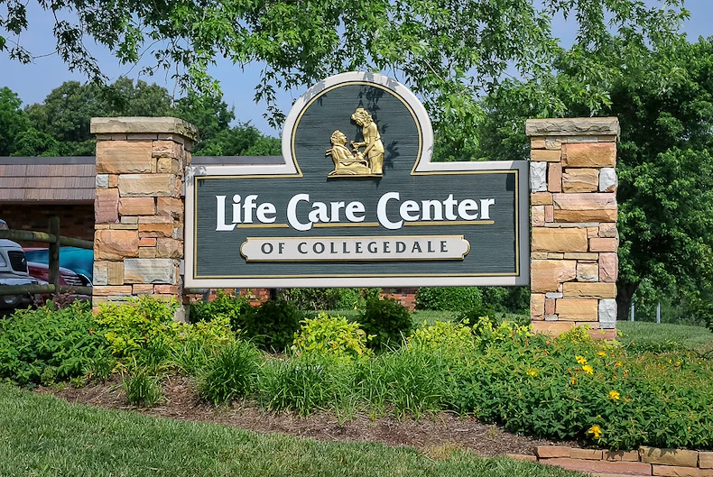 Image of Life Care Center Of Collegedale (3)