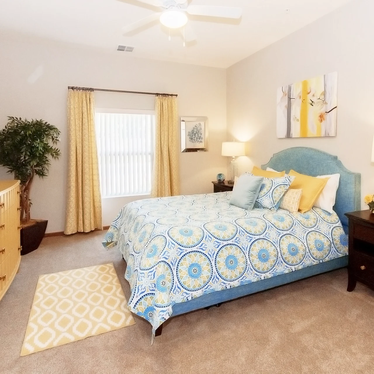 Image of Julian Woods Retirement Community (3)