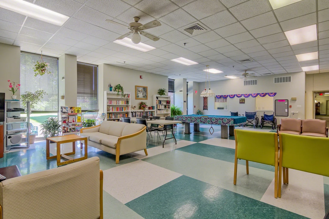 Image of Charter Arms Apartments (8)