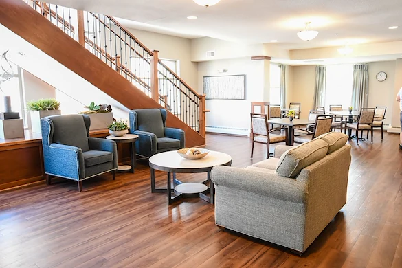 Image of The Plaza by Vivie (4)