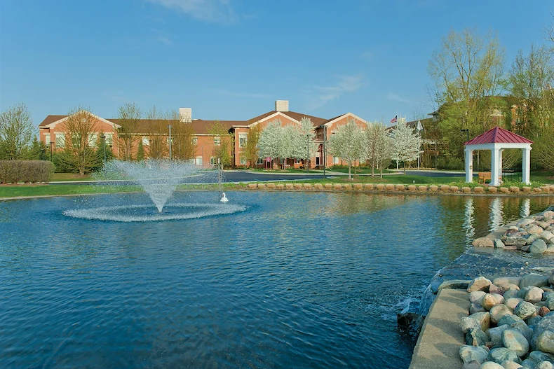 Image of Fox Run Senior Living (1)