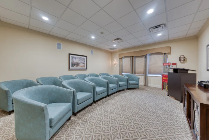Image of Cedarhurst of Des Peres (7)