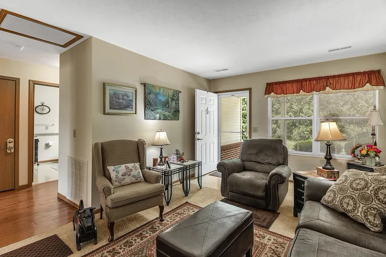 Image of Tibbits Greene (5)