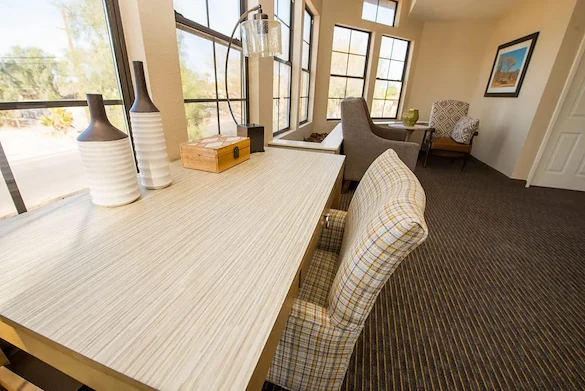 Image of The Garnet of Casa Grande (7)