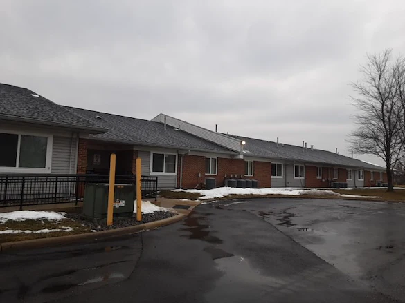 Image of Arlington Manor (4)