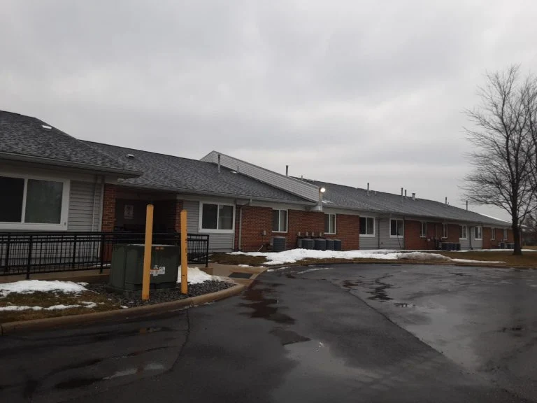 Image of Arlington Manor (4)