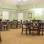 Image of Oaks at Post Road (4)