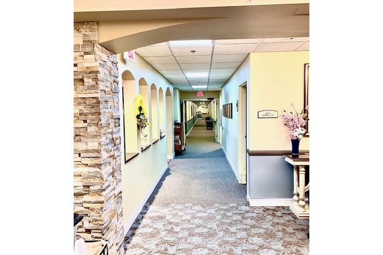 Image of Crown Pointe Retirement Community (6)