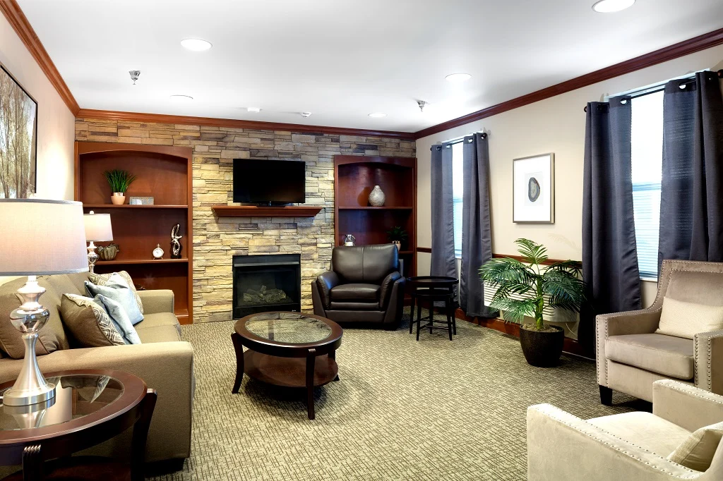 Image of Eastland Court Senior Apartments (5)