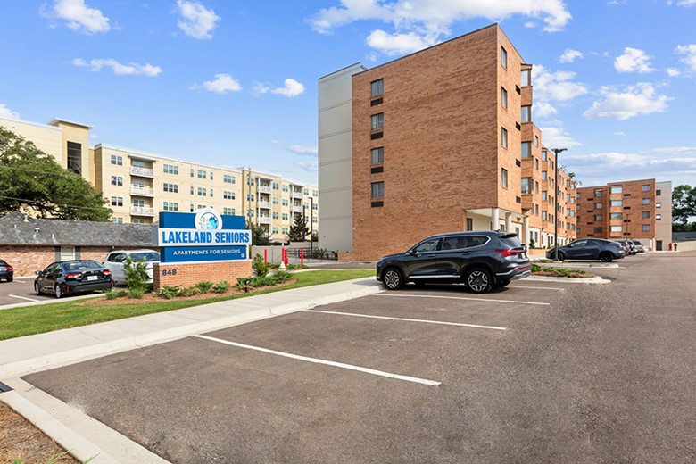 Image of Lakeland Seniors Apartments (2)