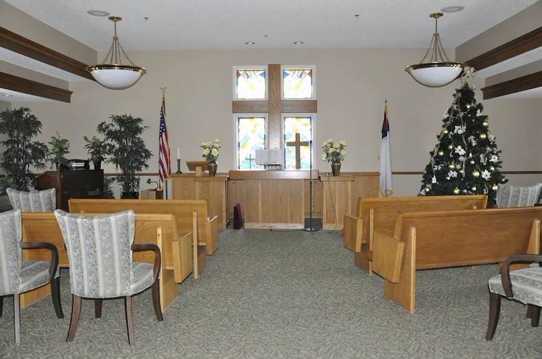 Image of Tiffany Square (3)