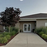 Image of Courtney Manor (6)