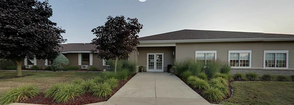 Image of Courtney Manor (6)