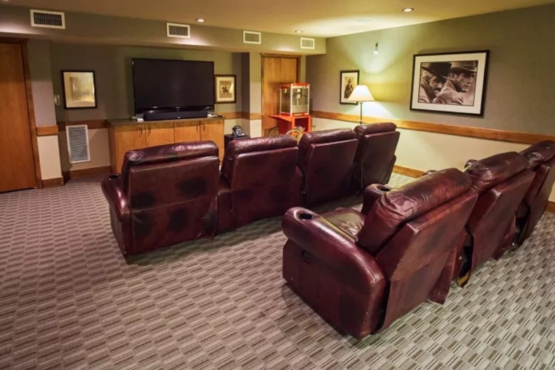 Image of Bozeman Lodge (6)