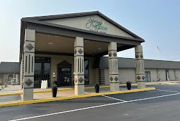 Image of Spring House at Louisville (1)