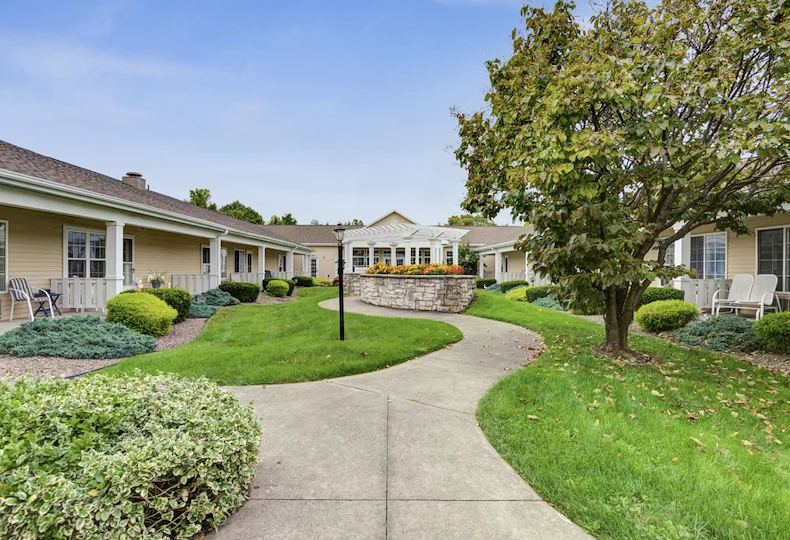 Image of Crimson Ridge Gardens (1)