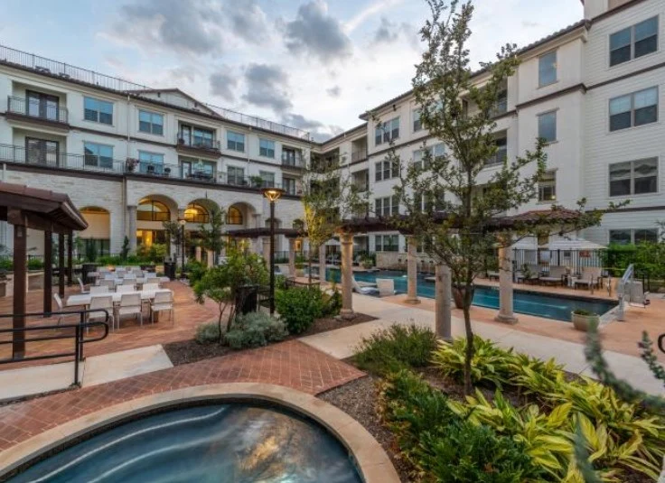 Image of Overture Stone Oak (2)