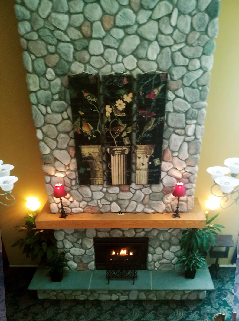 Image of Cornerstone of Oak Creek (2)