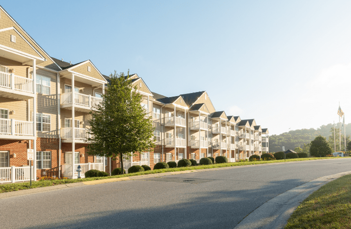 Senior Living Apartments in Roanoke, VA