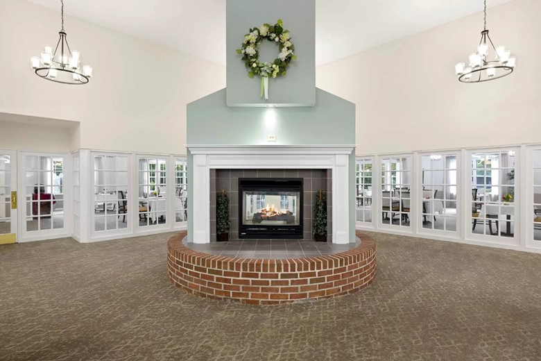 Image of Commonwealth Senior Living at Bon Air (7)