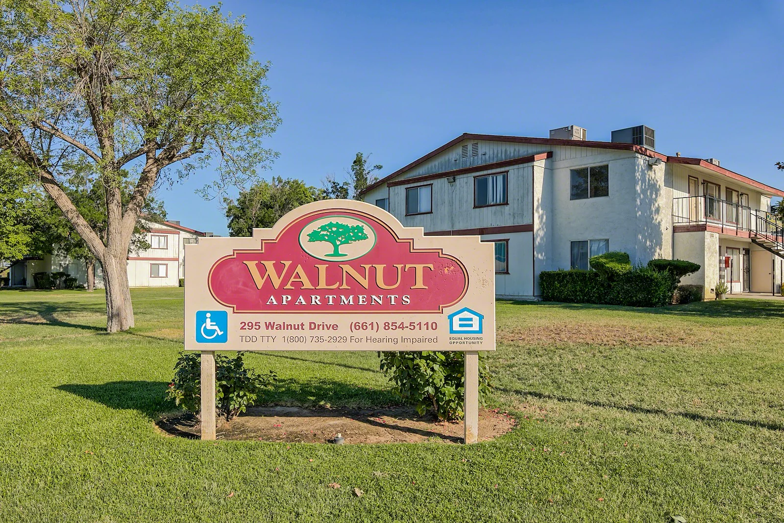 Image of Walnut Apartments (1)