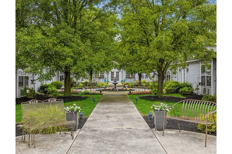 Image of Dewolfe Place (5)