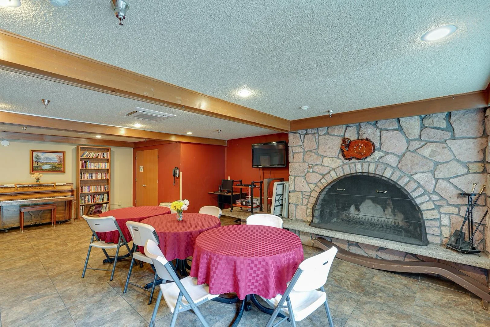 Image of Hillside Heights Rehabilitation Center (5)