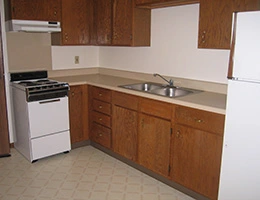 Image of Lakeview Manor (3)