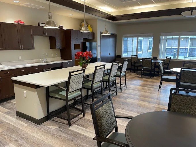 Fieldstone Memory Care of Silverdale dining room