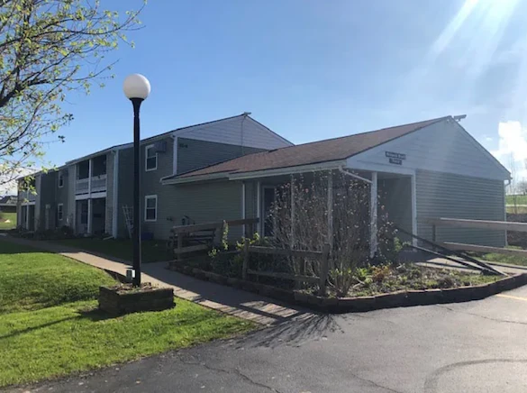 Image of Knoll Apartments at Bethany Village (1)