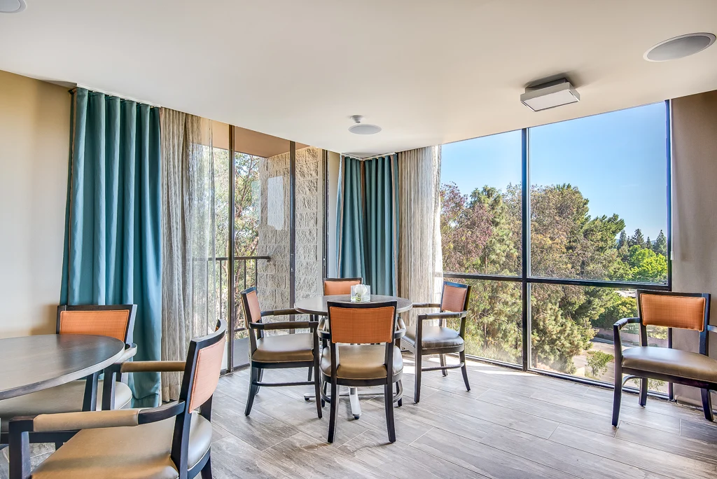 Image of Meridian at Laguna Hills (10)