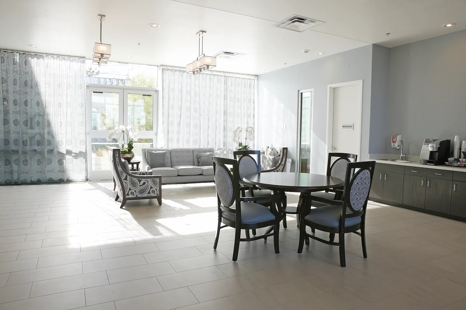 Image of Coronado Ridge Skilled Nursing & Rehabilitation (9)