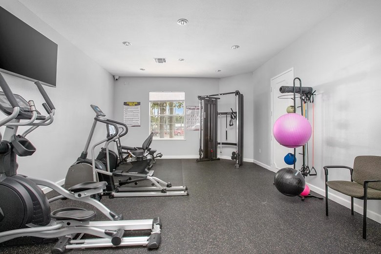 Image of Crescent Club Apartments (7)