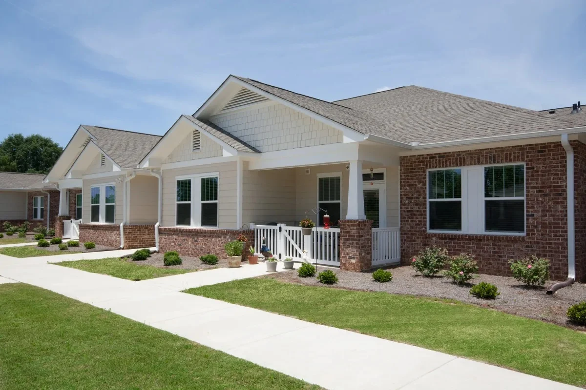 Image of Peach Place (2)