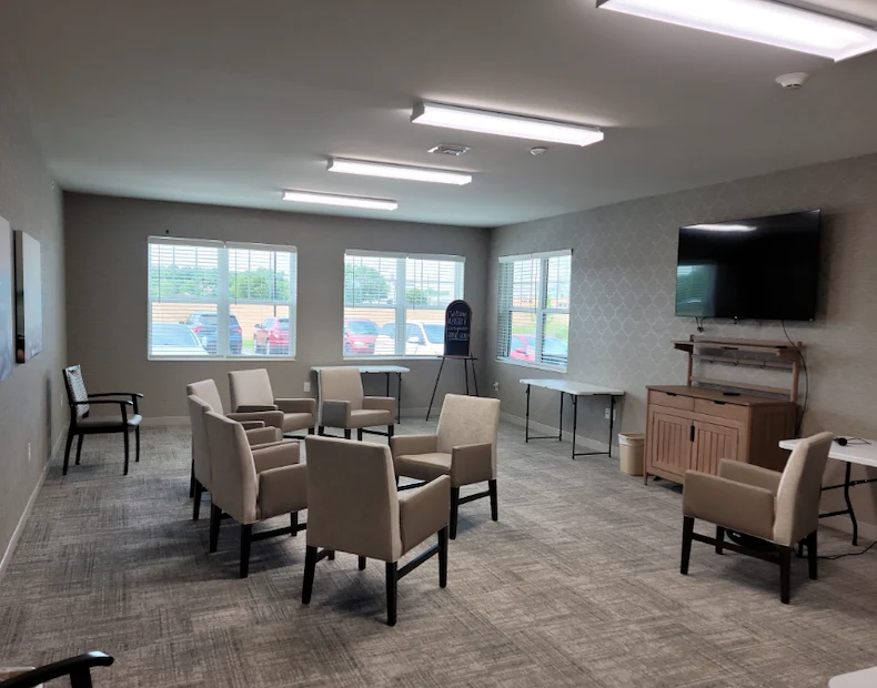Image of Charter Senior Living of White House (5)