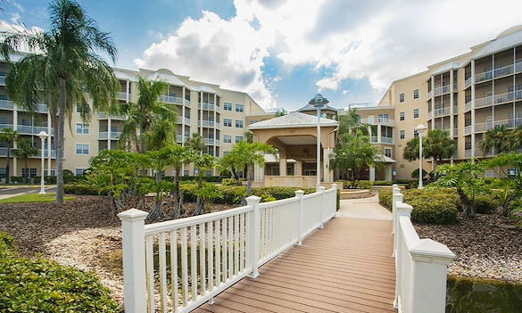 Image of Regal Palms (1)