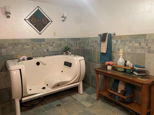 Image of Maple Manor Village Senior Living (4)